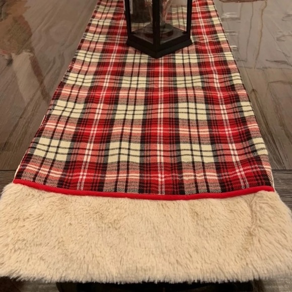 Tartan Plaid Table Runner - Picture 2 of 8